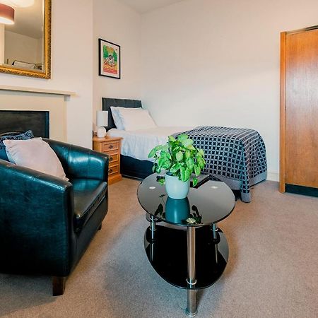 Rowntree Lodge Scarborough Bagian luar foto