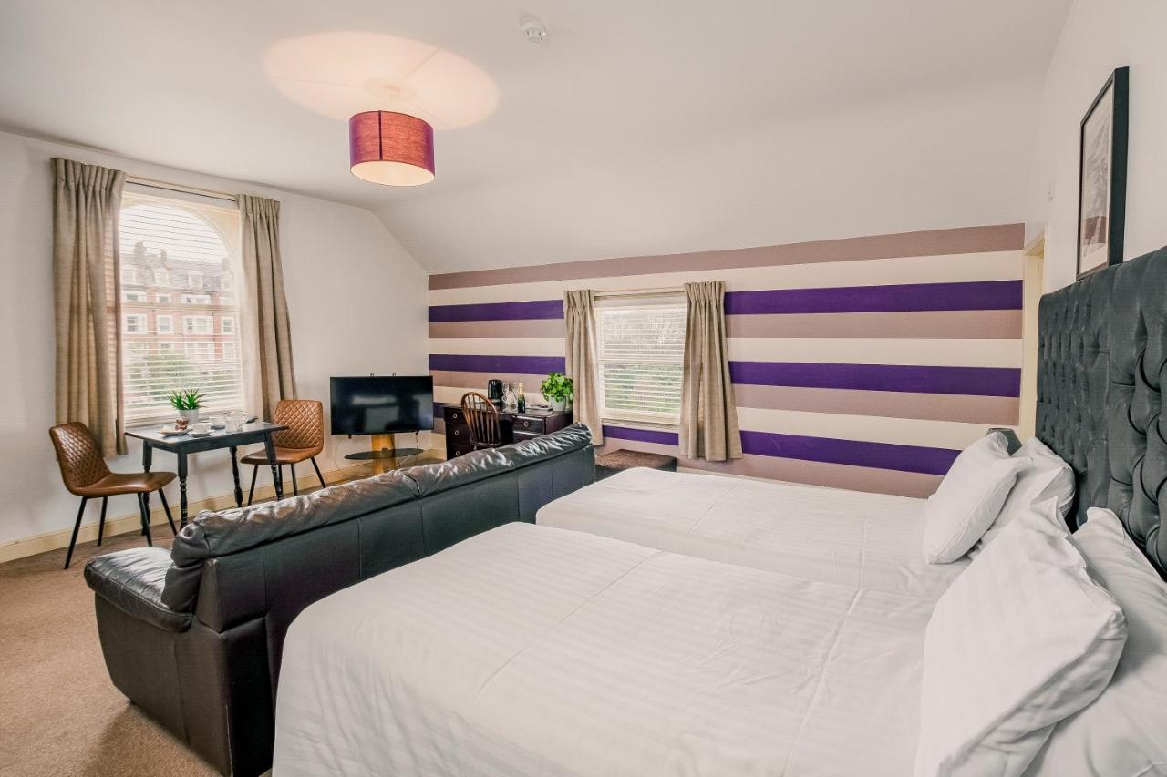 Rowntree Lodge Scarborough Bagian luar foto